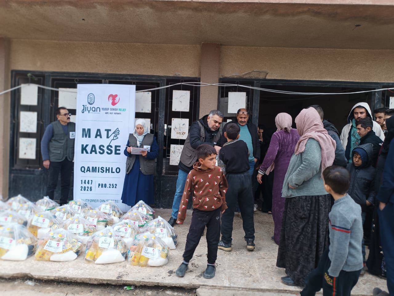 kurdish-group1 (13).jpeg